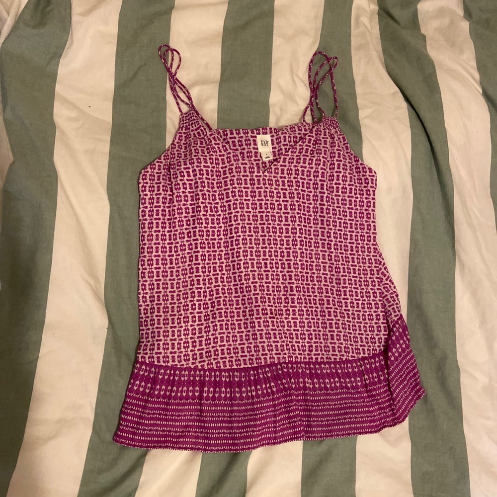 NWT! Women’s GAP Tank • Size 0
